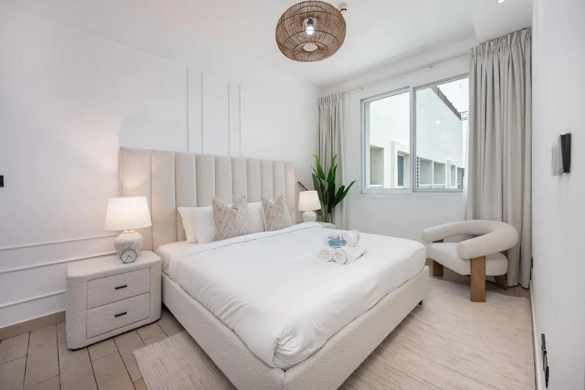 Elegant 1-Bedroom Apartment In Jumeirah Village Triangle With Balcony Bliss Dubai 0*,  Emirati Arabi Uniti