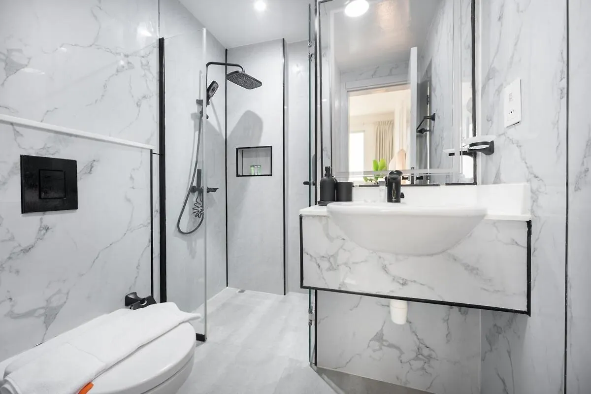 Elegant 1-Bedroom Apartment In Jumeirah Village Triangle With Balcony Bliss Dubai